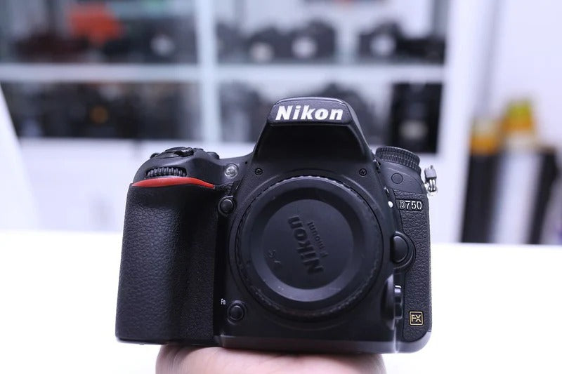 Camera Nikon D750